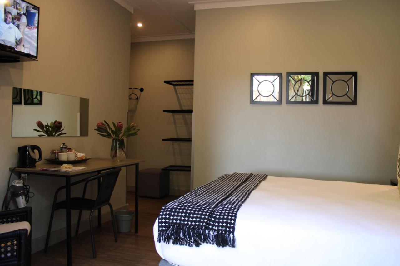 Pepper Tree Venue & Guesthouse Bloemfontein Dış mekan fotoğraf